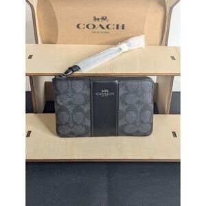 Coach Corner Zip Wristlet/Card Wallet - Black, Brand New